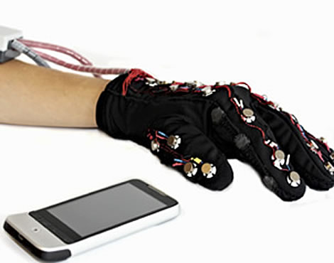 Mobile Lorm Glove el Braille digital para las tabletas y smartphones