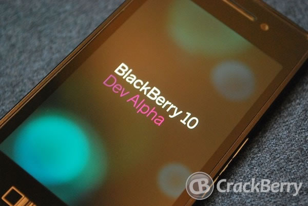Blackberry 10 introduce un asistente de voz similar a Siri de Apple
