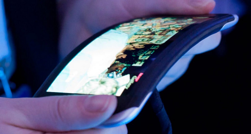 Smartphone con pantalla flexible para finales del 2013, según LG